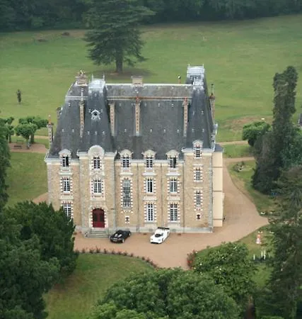 Bed & Breakfast Chateau De Montbraye Parigne-l'Eveque