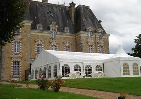 Bed & Breakfast Chateau De Montbraye