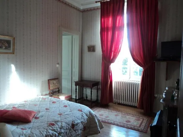 Chateau De Montbraye Parigné-lʼÉvêque